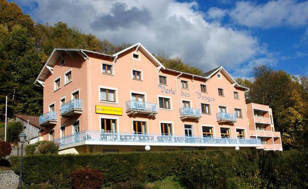 Hotel Restaurant Perle Des Vosges 穆巴赫索蒙斯特 外观 照片