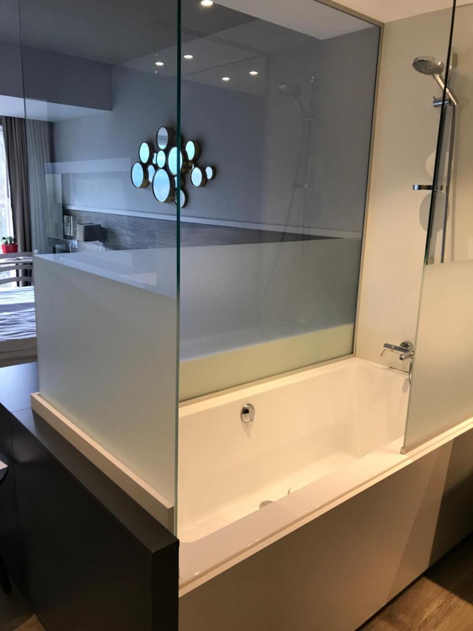 Hotel Restaurant Perle Des Vosges 穆巴赫索蒙斯特 外观 照片