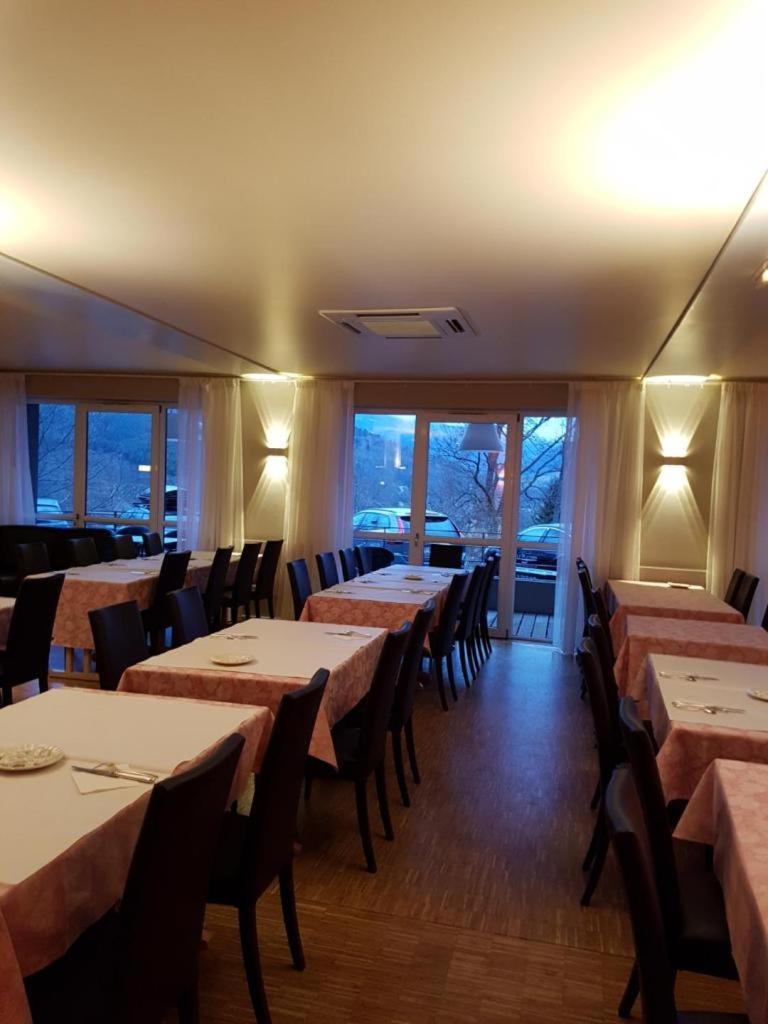 Hotel Restaurant Perle Des Vosges 穆巴赫索蒙斯特 外观 照片